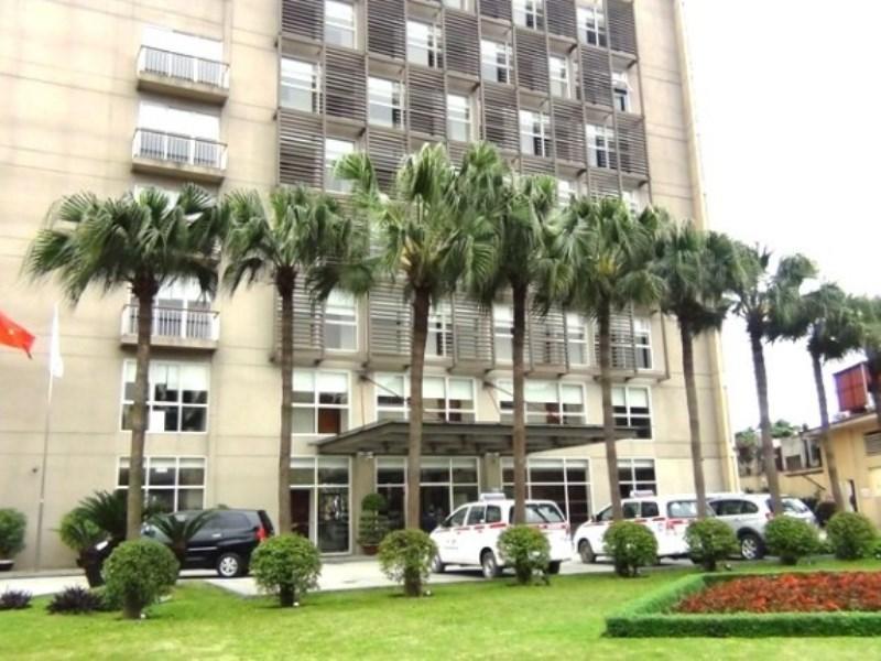 Somerset West Lake Serviced Residences