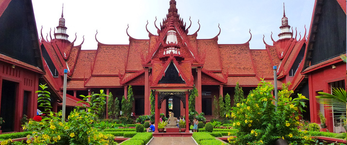 Phnompenh City Tour 1 Day By Tuk Tuk (No Killing Field)